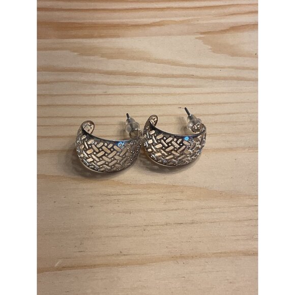 Vintage Silver Crescent Hoop Earrings With Intricate Cutout Design - Picture 1 of 5